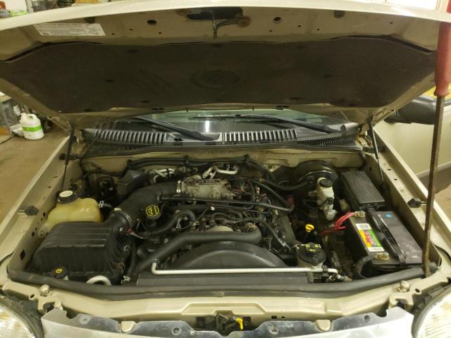 Photo 7 from auction – 2004 MERCURY MOUNTAINEE with VIN 4M2DU86W74ZJ47833