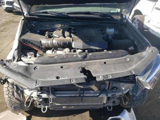 Photo 7 from auction – 2017 TOYOTA 4RUNNER SR with VIN JTEBU5JR6H5451905