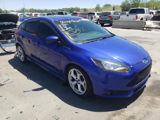 FORD FOCUS ST 2014 مع رقم تعريف المركبة 1FADP3L96EL402545 - صورة من المزاد