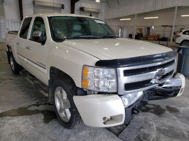 CHEVROLET SILVERADO 2011 with VIN 3GCPKSE30BG366059 - Photo from auction