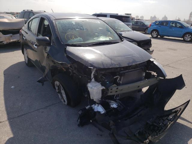 NISSAN VERSA S 2019 with VIN 3N1CN7APXKL828598 - Photo from auction