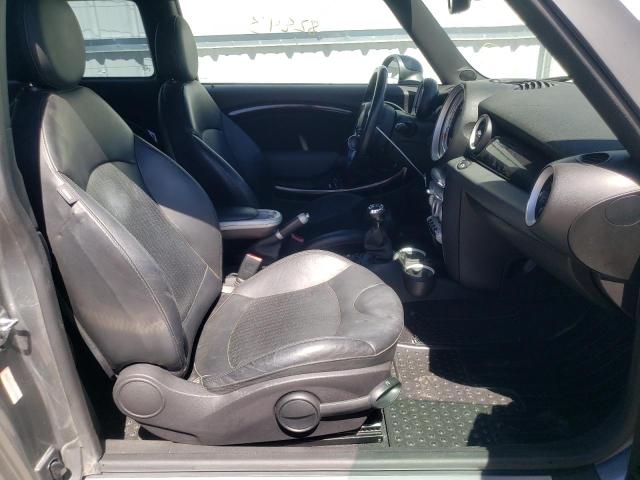 Photo 5 from auction – 2008 MINI COOPER CLU with VIN WMWMM33578TP71786