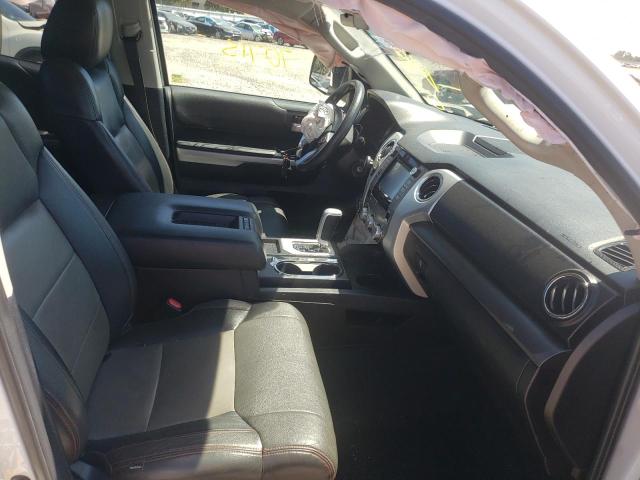 Photo 5 from auction – 2015 TOYOTA TUNDRA DOU with VIN 5TFUY5F1XFX462007