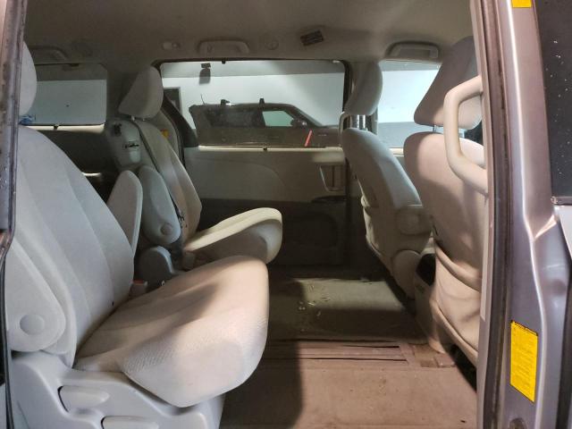 Photo 6 from auction – 2013 TOYOTA SIENNA LE with VIN 5TDKK3DC8DS298910