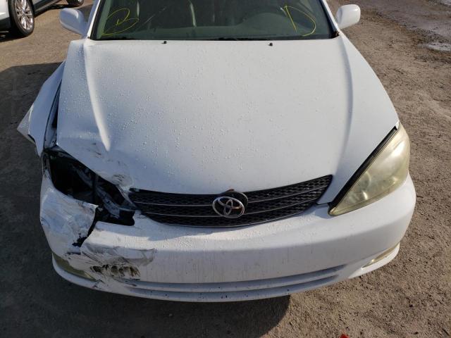 Photo 7 from auction – 2004 TOYOTA CAMRY LE with VIN 4T1BE32K84U283526