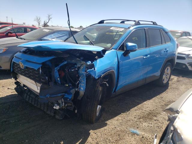 Photo 2 from auction – 2021 TOYOTA RAV4 XLE with VIN 2T3P1RFV0MW238564