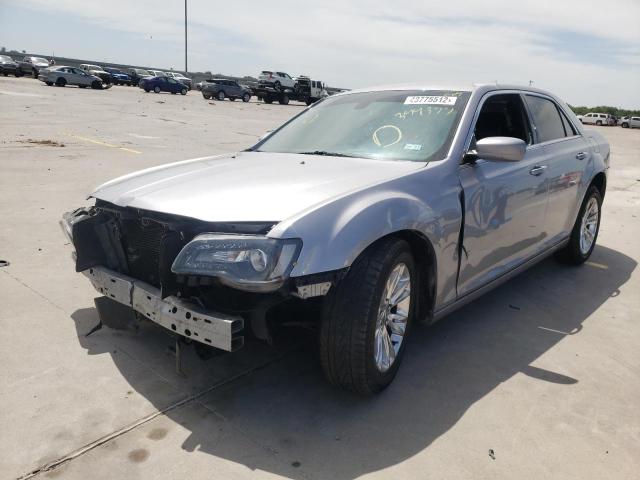 Photo 2 from auction – 2016 CHRYSLER 300 LIMITE with VIN 2C3CCAAG0GH344377