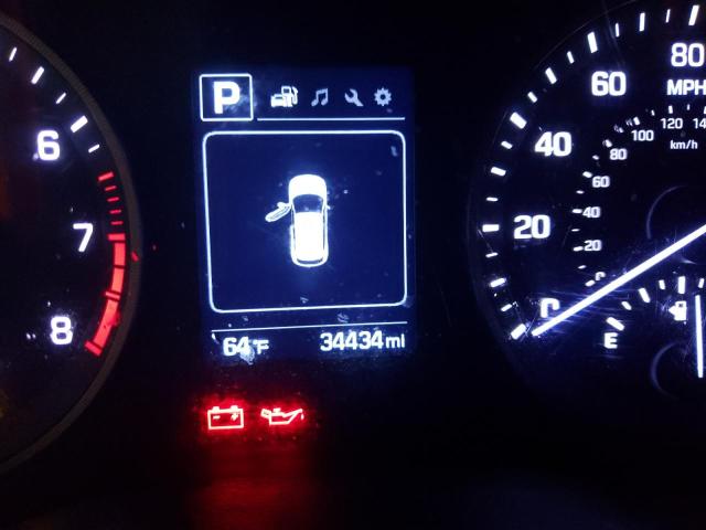 Photo 8 from auction – 2017 HYUNDAI TUCSON LIM with VIN KM8J3CA41HU381226