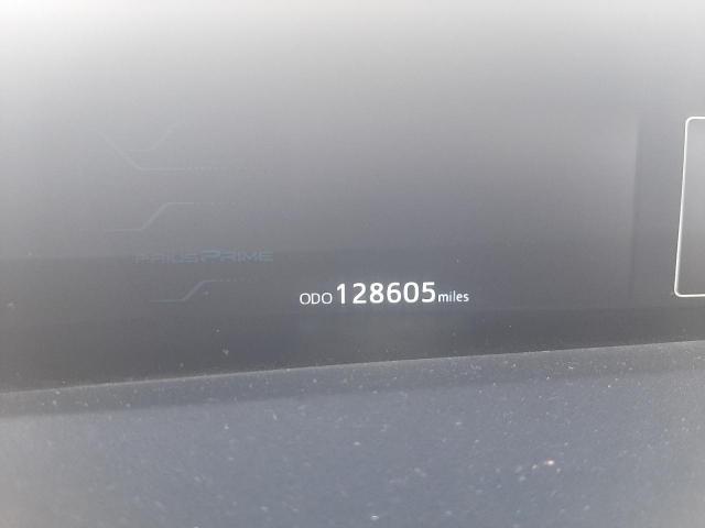 Photo 8 from auction – 2017 TOYOTA PRIUS PRIM with VIN JTDKARFP9H3005335