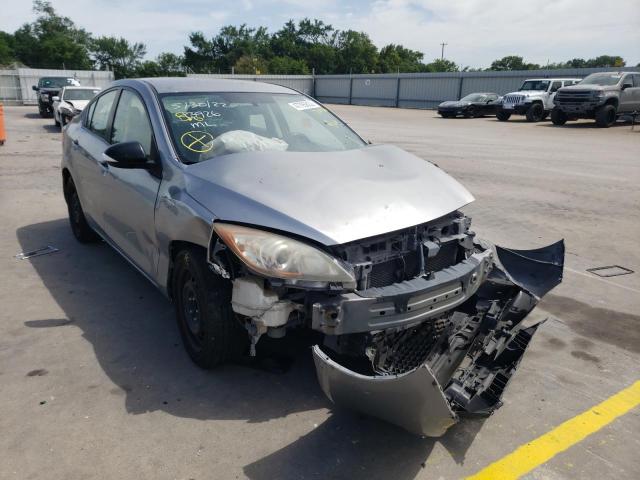 MAZDA 3 I 2013 with VIN JM1BL1TF0D1706360 - Photo from auction