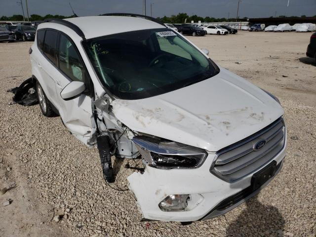 FORD ESCAPE SE 2018 with VIN 1FMCU9GD6JUC09182 - Photo from auction