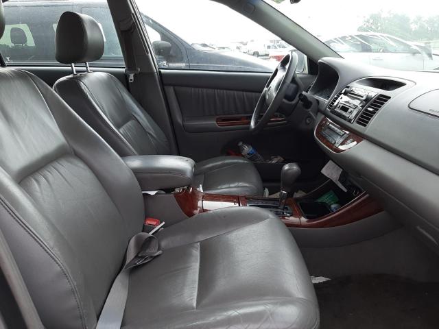 Photo 5 from auction – 2004 TOYOTA CAMRY LE with VIN 4T1BF30K14U577396
