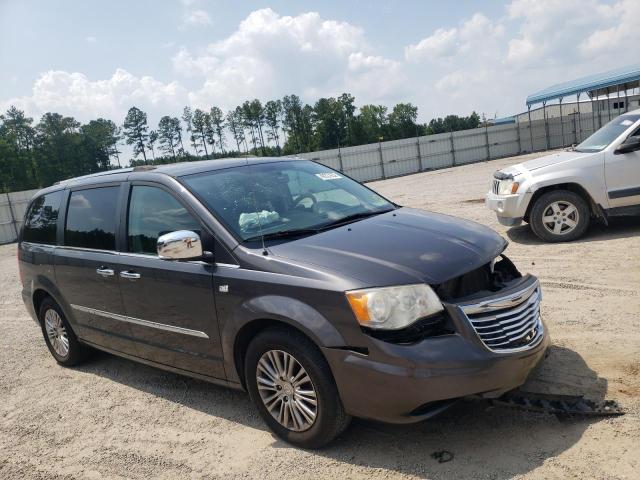Photo 1 from auction – 2014 CHRYSLER TOWN & COU with VIN 2C4RC1CGXER239601