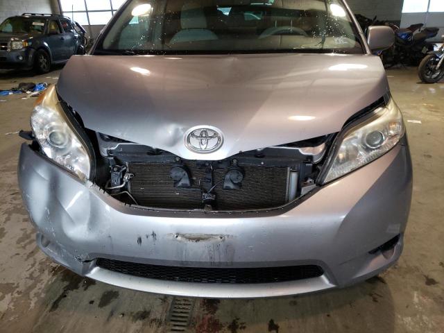 Photo 9 from auction – 2013 TOYOTA SIENNA LE with VIN 5TDKK3DC8DS298910