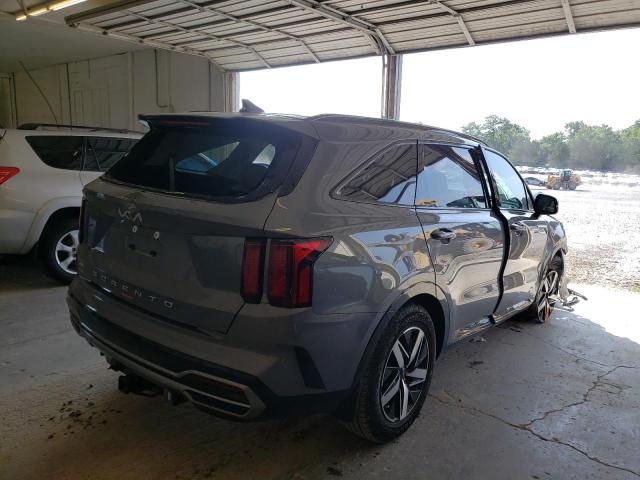 Photo 4 from auction – 2022 KIA SORENTO S with VIN 5XYRL4LC8NG087420