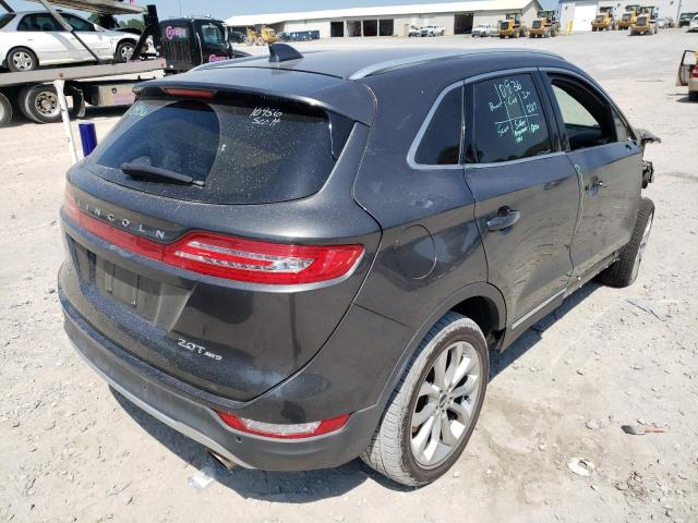 Photo 4 from auction – 2017 LINCOLN MKC SELECT with VIN 5LMCJ2D93HUL07612