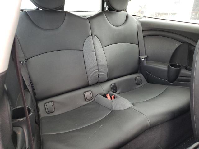 Photo 6 from auction – 2010 MINI COOPER CLU with VIN WMWML3C55ATX36978