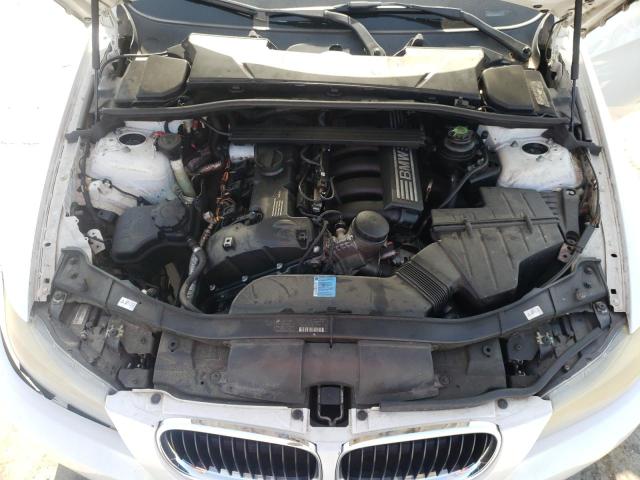 Photo 7 from auction – 2011 BMW 328 I with VIN WBAPH7G54BNM57673