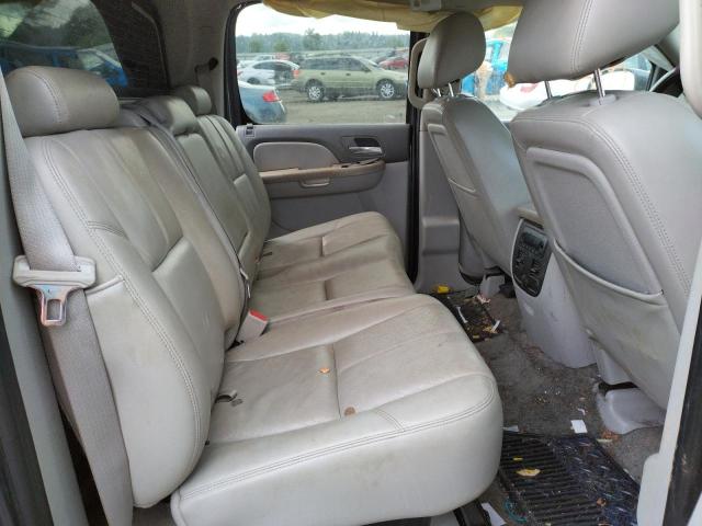 Photo 6 from auction – 2011 CHEVROLET AVALANCHE with VIN 3GNTKFE30BG186559