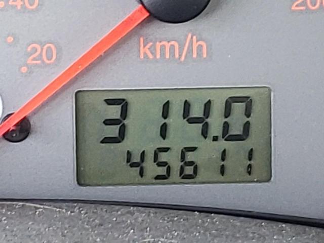 Photo 8 from auction – 2003 FORD FOCUS ZTS with VIN 1FAFP38393W340714