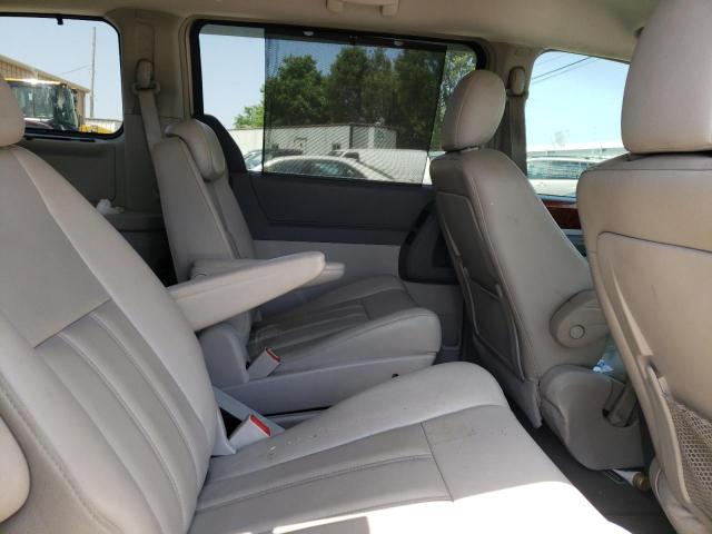 Photo 6 from auction – 2009 CHRYSLER TOWN & COU with VIN 2A8HR54159R616023