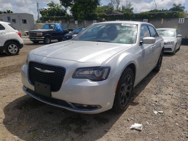Photo 2 from auction – 2020 CHRYSLER 300 S with VIN 2C3CCAGG1LH155870