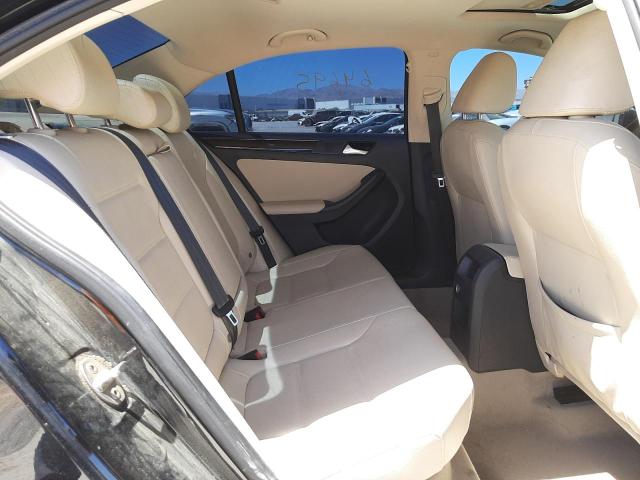 Photo 6 from auction – 2016 VOLKSWAGEN JETTA with VIN 3VWL07AJ9GM232825