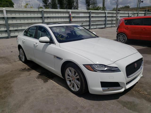 JAGUAR XF PREMIUM 2017 with VIN SAJBJ4BV2HCY28570 - Photo from auction