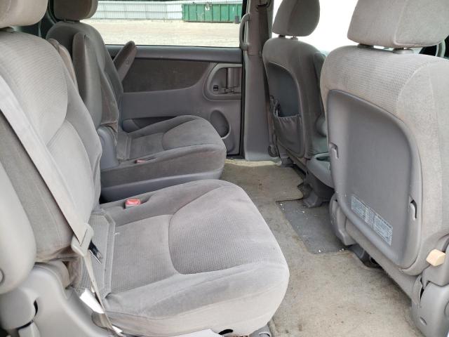 Photo 6 from auction – 2004 TOYOTA SIENNA CE with VIN 5TDZA23C24S078174