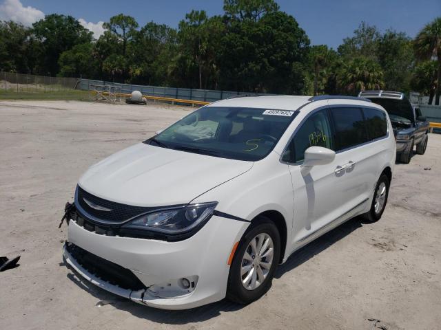Photo 2 from auction – 2018 CHRYSLER PACIFICA T with VIN 2C4RC1BGXJR318407