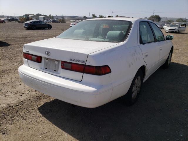 Photo 4 from auction – 1998 TOYOTA CAMRY CE with VIN JT2BG22K8W0248335