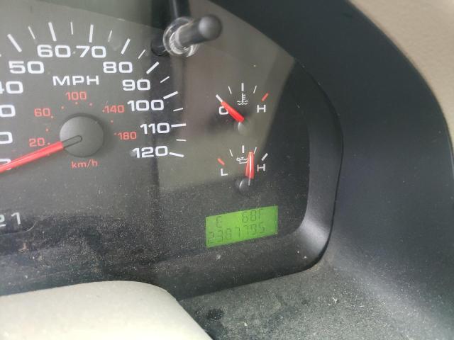 Photo 8 from auction – 2004 FORD F150 with VIN 1FTRX12W24NB14410