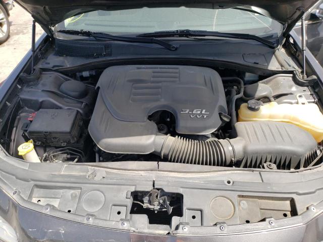 Photo 7 from auction – 2016 CHRYSLER 300C with VIN 2C3CCAEG2GH147592