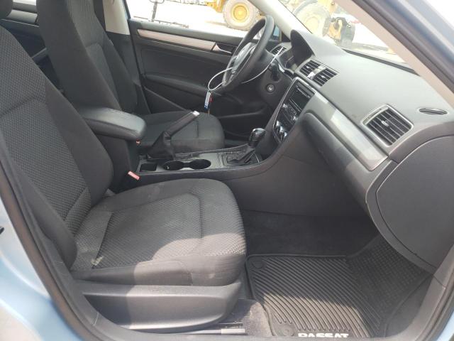 Photo 5 from auction – 2012 VOLKSWAGEN PASSAT S with VIN 1VWAP7A30CC023957