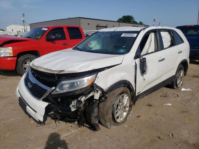 Photo 2 from auction – 2015 KIA SORENTO LX with VIN 5XYKTCA67FG633991