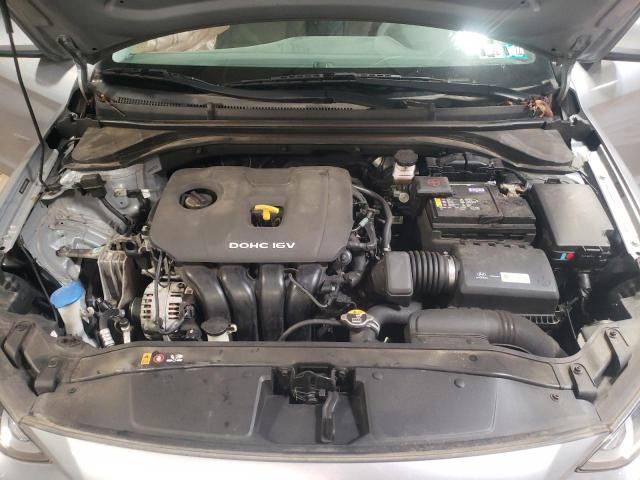Photo 7 from auction – 2017 HYUNDAI ELANTRA SE with VIN 5NPD74LF6HH178367