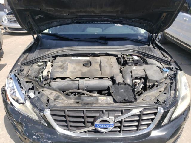Photo 7 from auction – 2010 VOLVO XC60 3.2 with VIN YV4960DL2A2122484