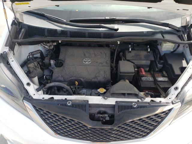 Photo 7 from auction – 2015 TOYOTA SIENNA SPO with VIN 5TDXK3DC5FS627992
