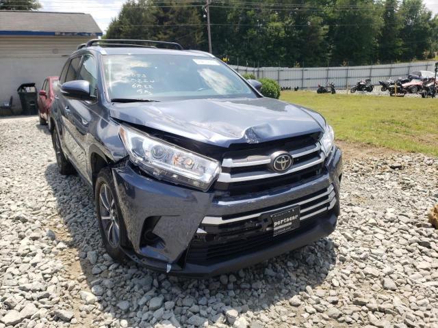 Photo 9 from auction – 2018 TOYOTA HIGHLANDER with VIN 5TDJZRFH2JS810224