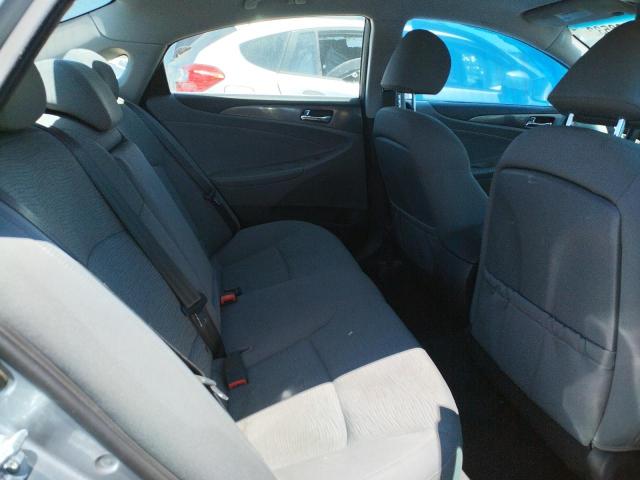 Photo 6 from auction – 2015 HYUNDAI SONATA HYB with VIN KMHEC4A45FA131297