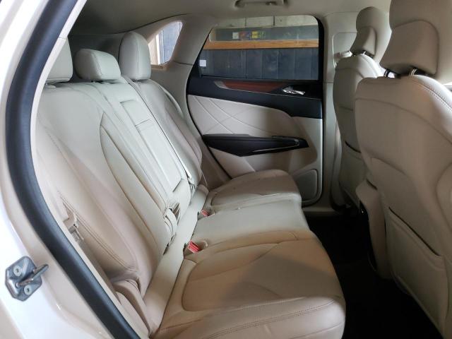 Photo 6 from auction – 2017 LINCOLN MKC SELECT with VIN 5LMCJ2D90HUL36419