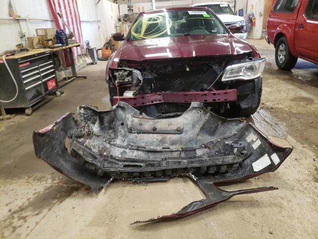 Photo 9 from auction – 2017 CHRYSLER 300 LIMITE with VIN 2C3CCARG6HH648366