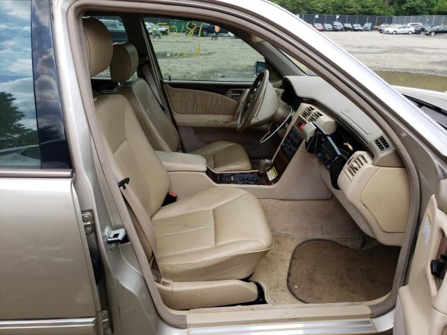 Photo 5 from auction – 1998 MERCEDES-BENZ E 320 4MAT with VIN WDBJF82F0WX004230