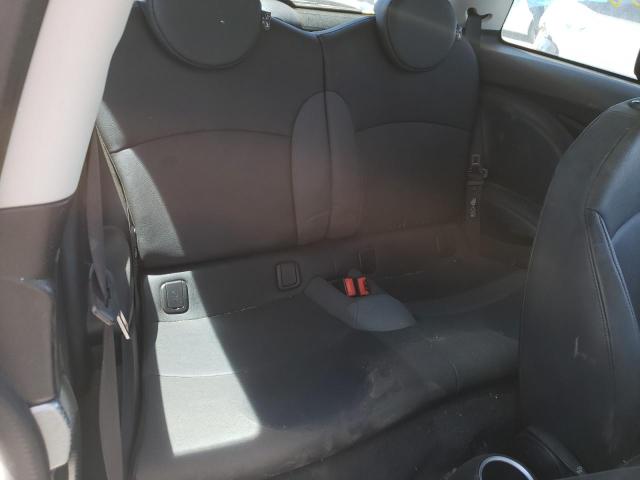 Photo 6 from auction – 2010 MINI COOPER S with VIN WMWMF7C50ATZ70895