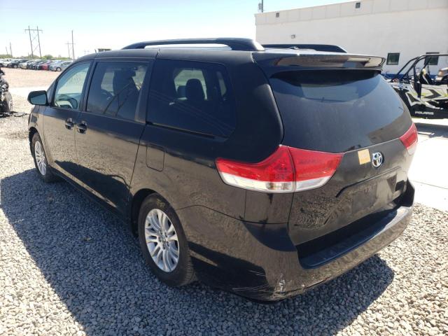 Photo 3 from auction – 2013 TOYOTA SIENNA XLE with VIN 5TDYK3DC0DS374565