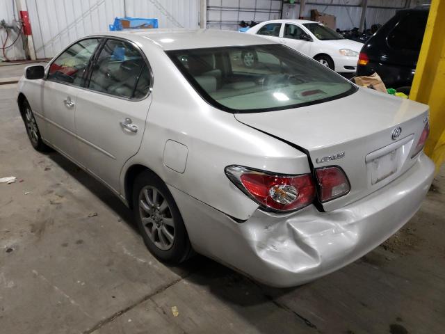 Foto 3 de la subasta – 2003 LEXUS ES 300 con VIN JTHBF30G930149368
