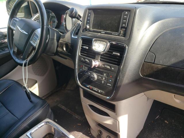 Photo 9 from auction – 2013 CHRYSLER TOWN & COU with VIN 2C4RC1BG9DR675291
