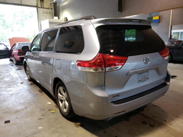 Photo 3 from auction – 2013 TOYOTA SIENNA LE with VIN 5TDKK3DC8DS298910