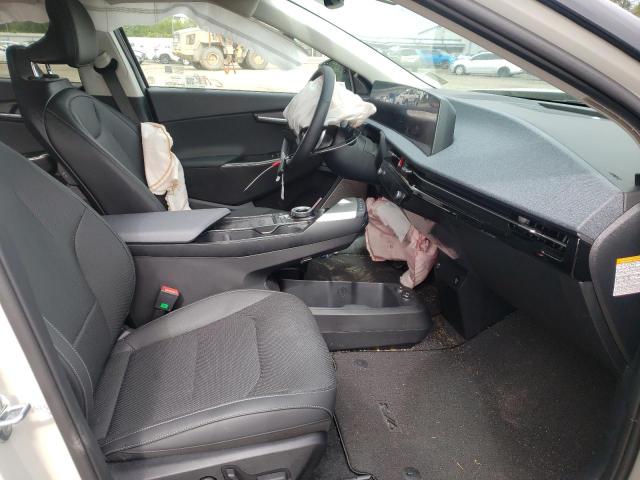 Photo 5 from auction – 2022 KIA EV6 LIGHT with VIN KNDC3DLC9N5048334