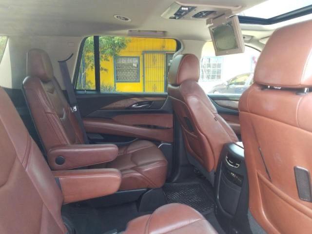 Photo 6 from auction – 2015 CADILLAC ESCALADE P with VIN 1GYS3NKJ0FR590640